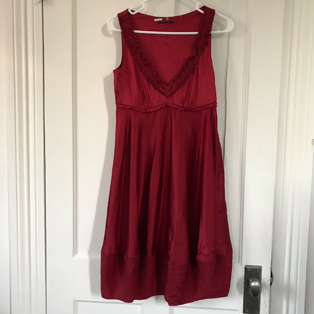 Elie Tahari Silk Dress